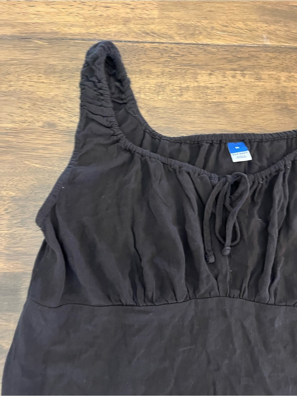 Old Navy Womens Black Sleeveless Tie-Front Tank Top Soft Lightweight Med NWT - Picture 3 of 7